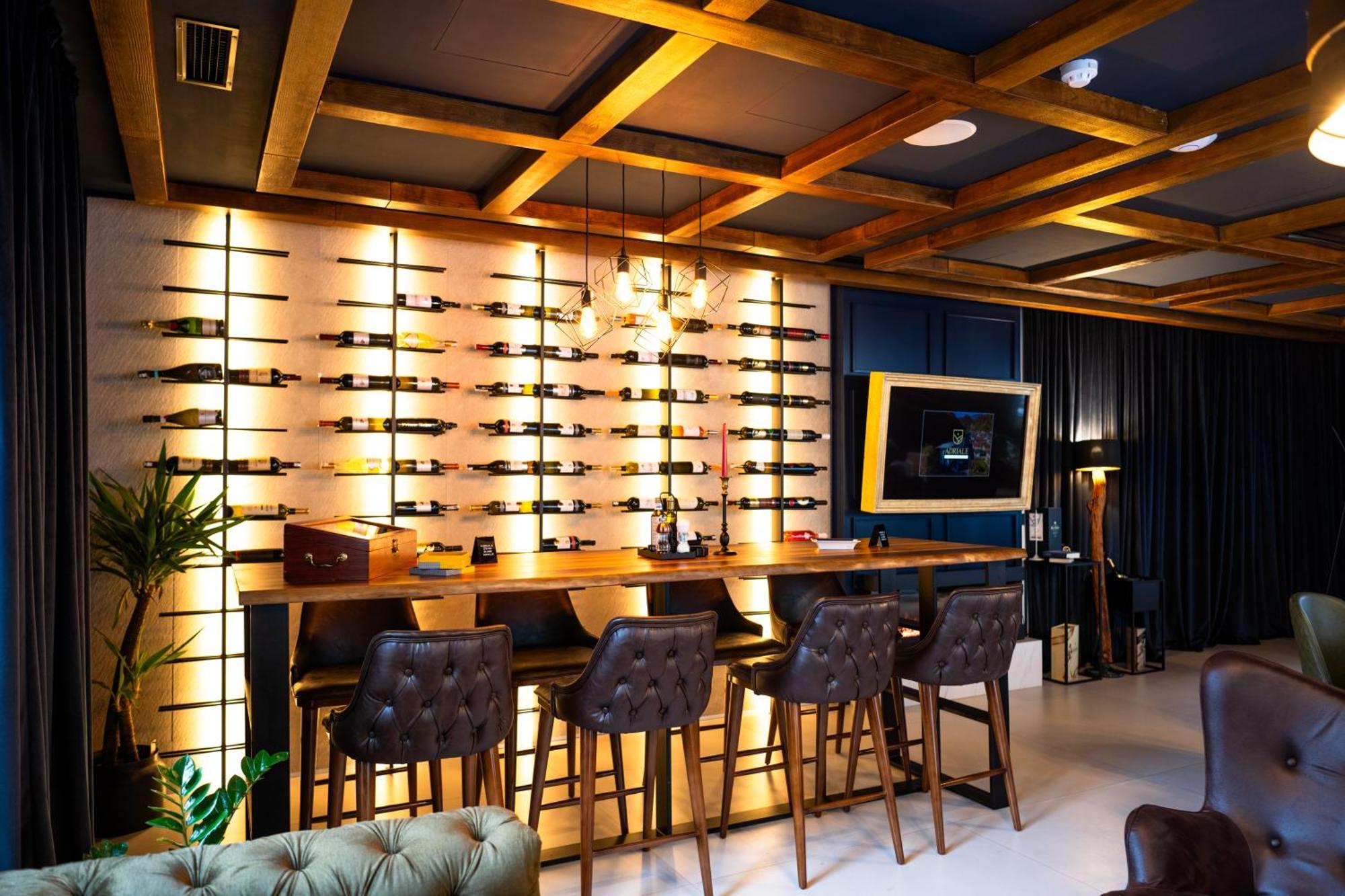 Hotel Adriale Kresevo Экстерьер фото