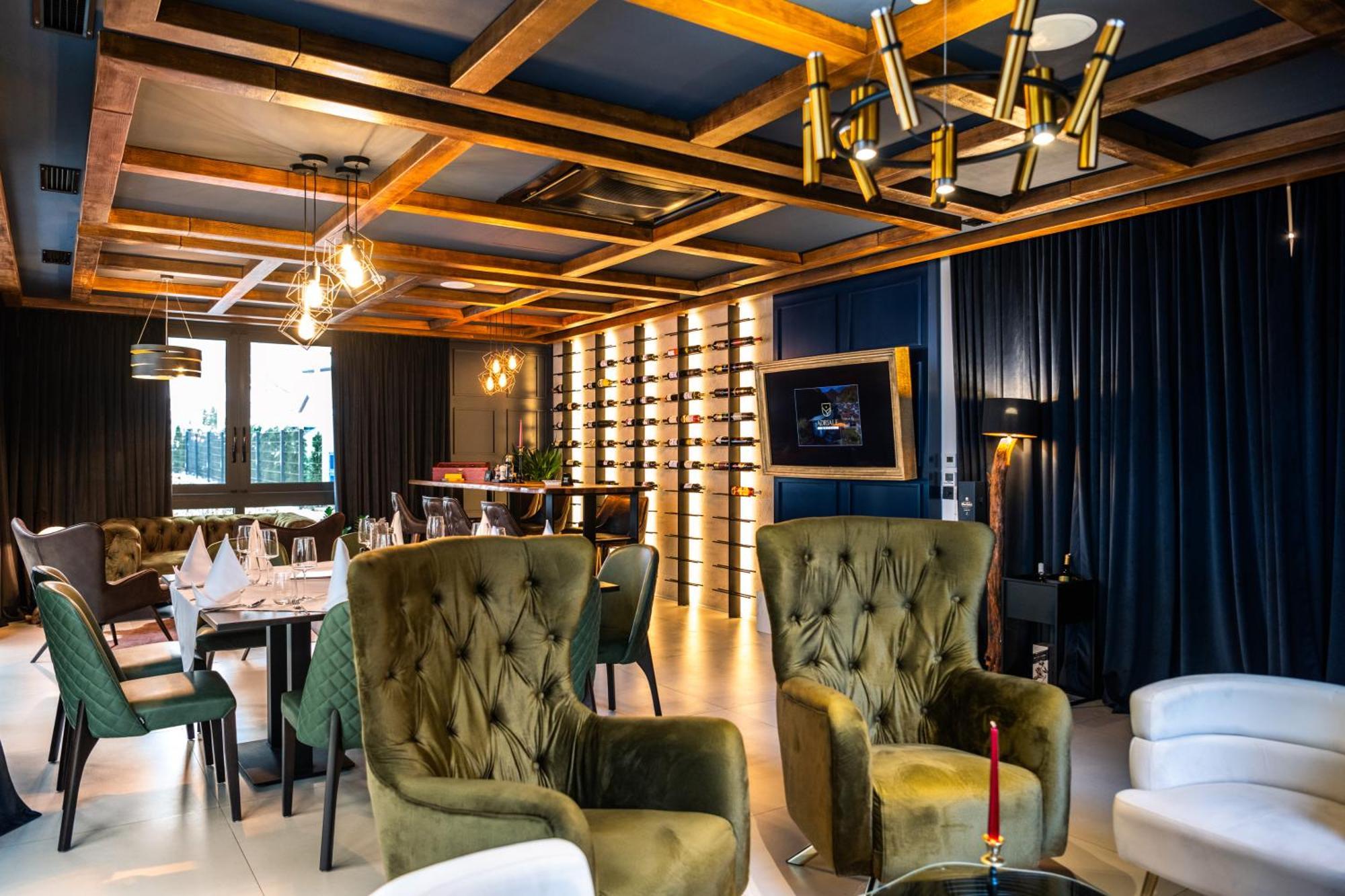 Hotel Adriale Kresevo Экстерьер фото